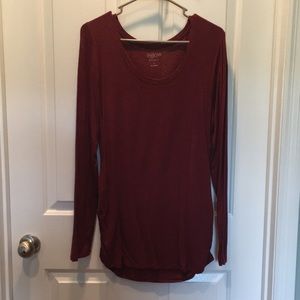 Long sleeve maternity shirt.